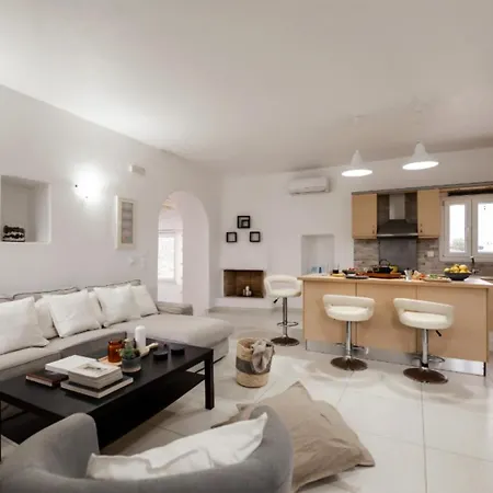 Agapi - Mykonos * Mykonos Town